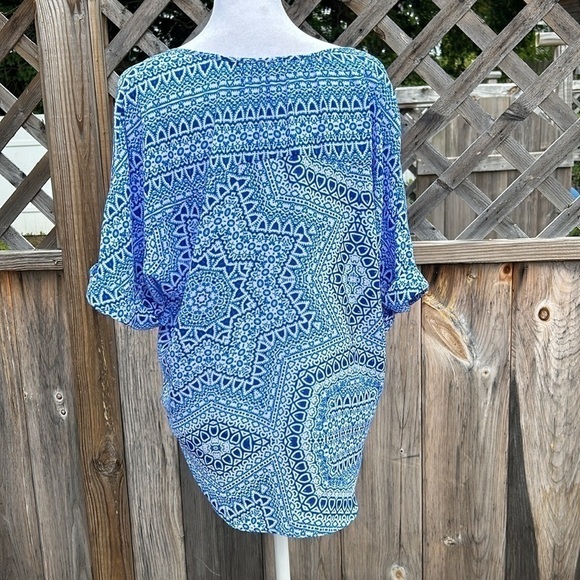 NYDJ Blue Bohemian Top Size Small - Picture 3 of 6